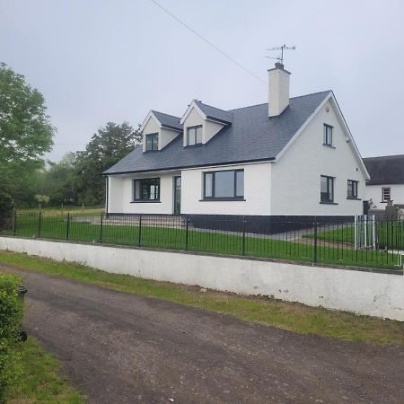 Helen'S Villa Maghera  Екстериор снимка